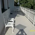 Viragos Vendeghaz Appartement *