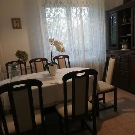 Viragos Vendeghaz Apartament Balatonfüred